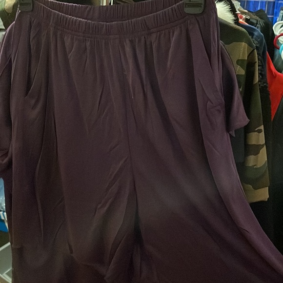 Pajama Set - Picture 5 of 6